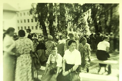 Savonlinnan juhlilta 1956. Katriina Lehtisen kotialbumi